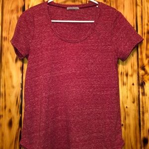 Women’s Heather Red Charlotte Russe Tee Size M
